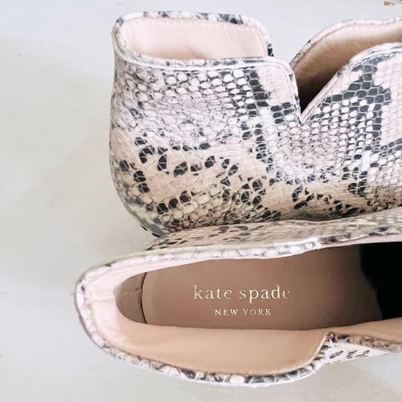 [kate spade] Raelyn Pale Vellum Snake Print Leather Kitten Heel Ankle Boot - Picture 7 of 12